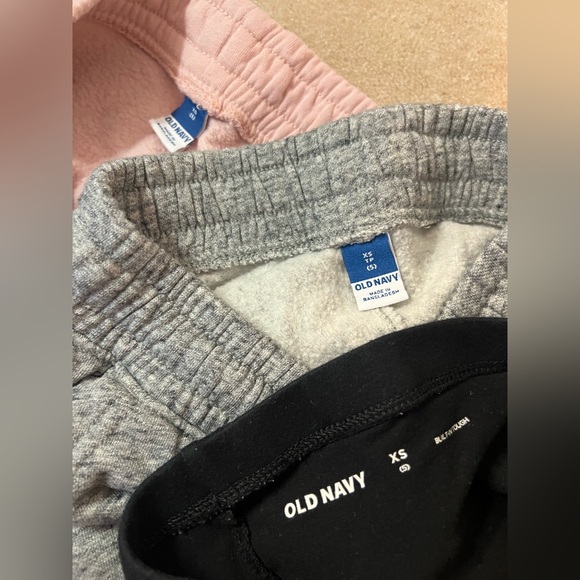 Old Navy Girls 5T Joggers and Legging - Picture 5 of 5